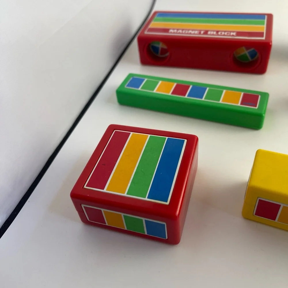 Vintage HILCO Magnetic building blocks set of 14